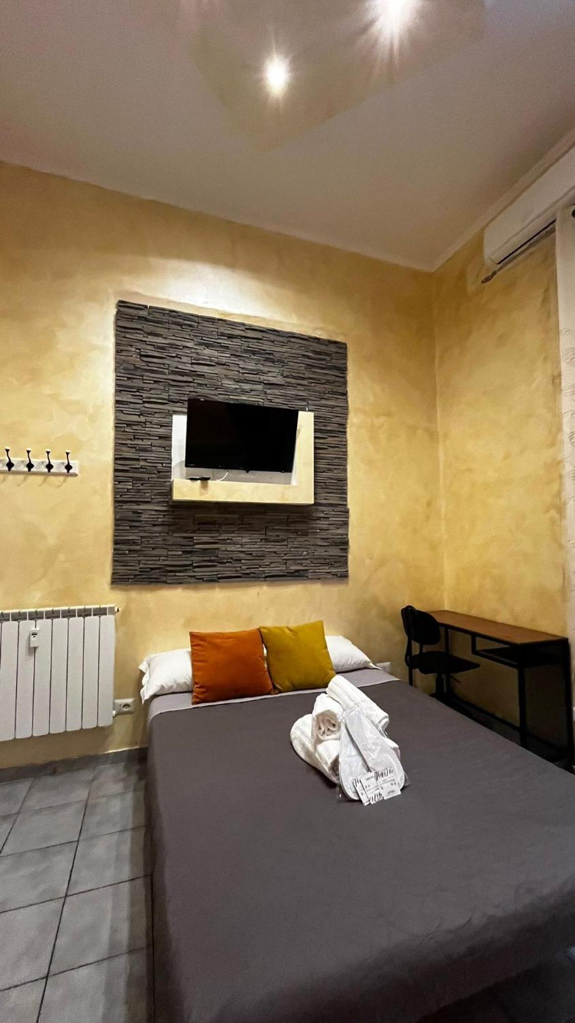 Bed and Breakfast Double B Ferruccio I Рим Екстер'єр фото